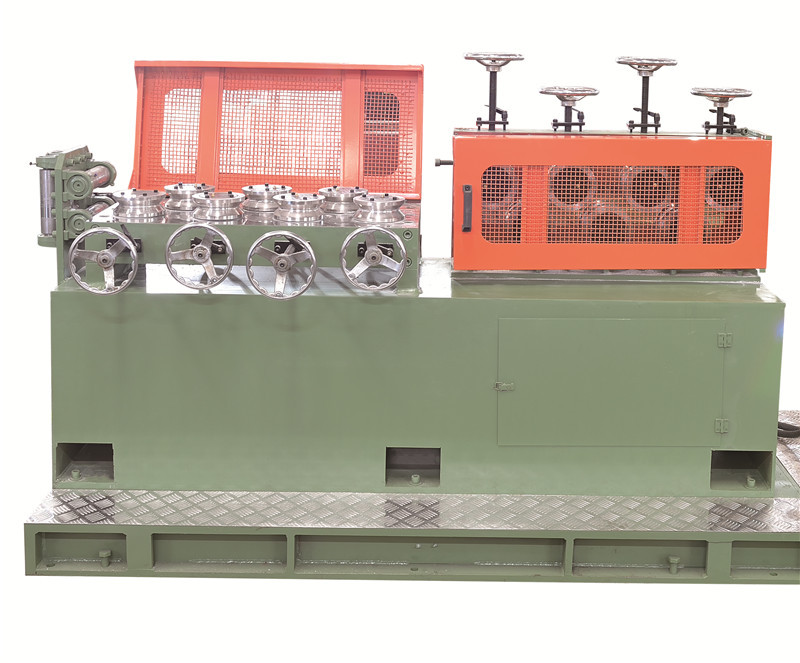 1683625948102724.jpg 初矯直機(jī).jpg